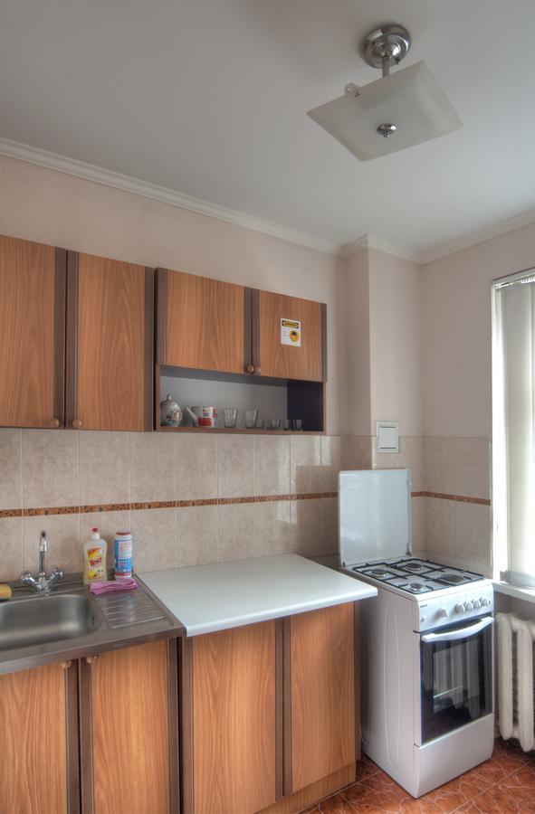 1 Комнатная Квартира По Улице Предславинская, 12 Kiev Luaran gambar